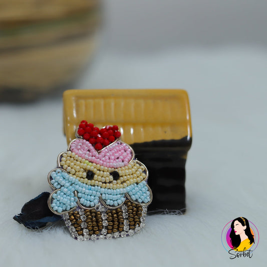 Embroidered Seed Bead Snap Pins Cupcake